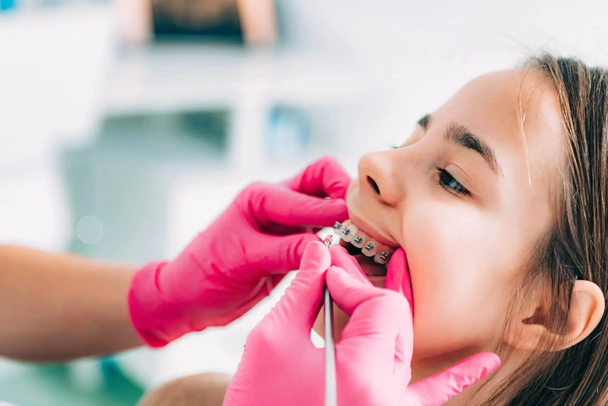 Kid undergoing Braces Novi, detroit